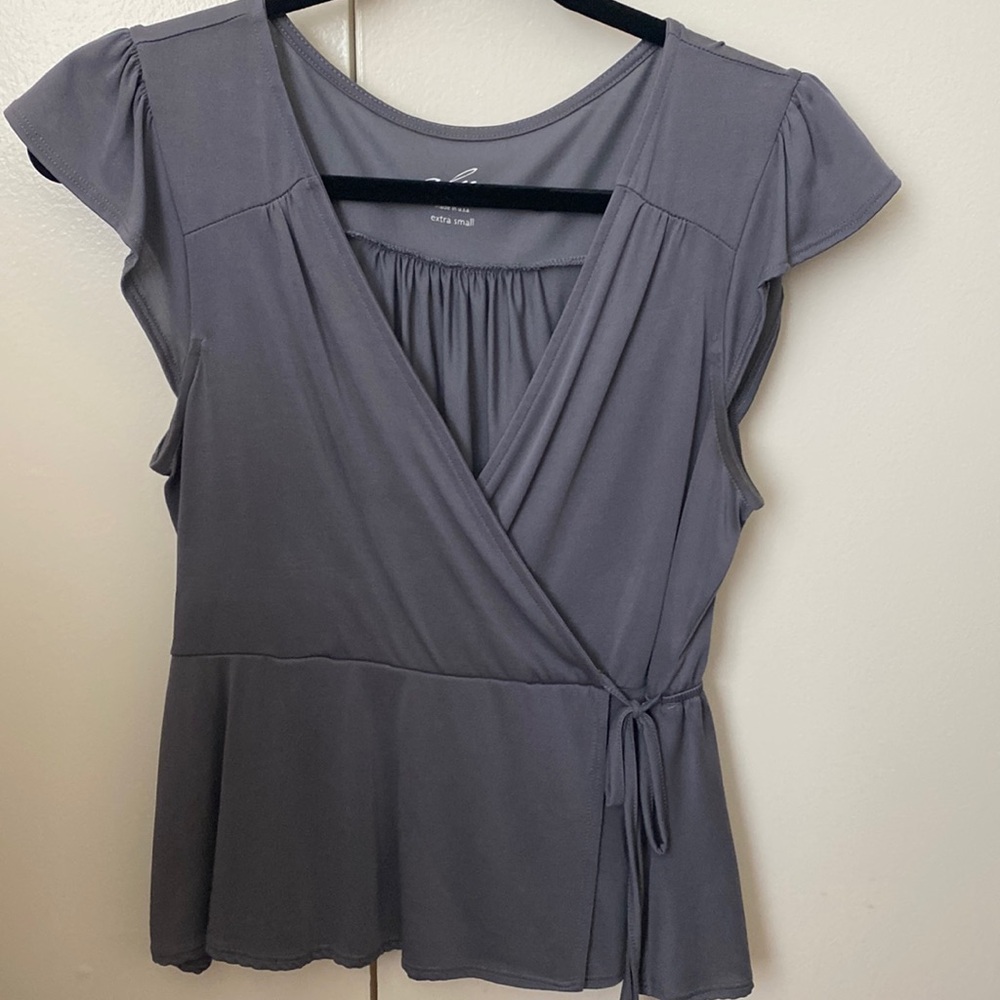 Alya Gray Tie Front Blouse